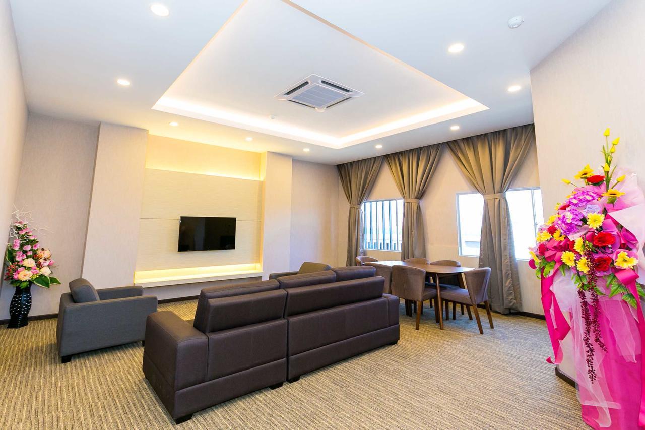 Icon Hotel Segamat Buitenkant foto
