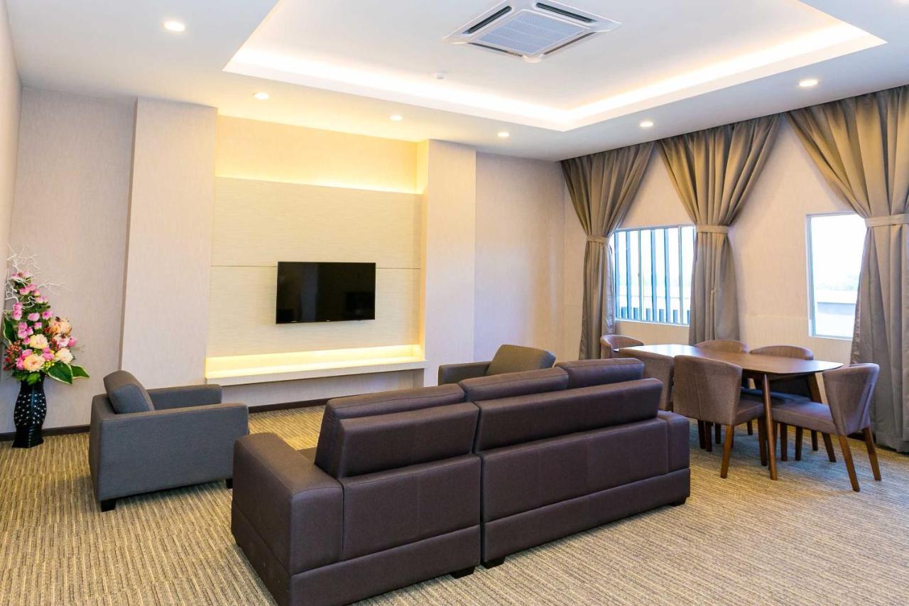 Icon Hotel Segamat Buitenkant foto